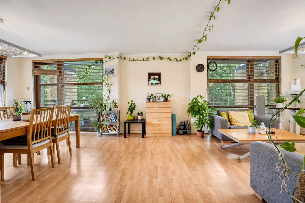 Woodward Place, Loughton Lodge, Milton Keynes, MK8 9LG, photo 4
