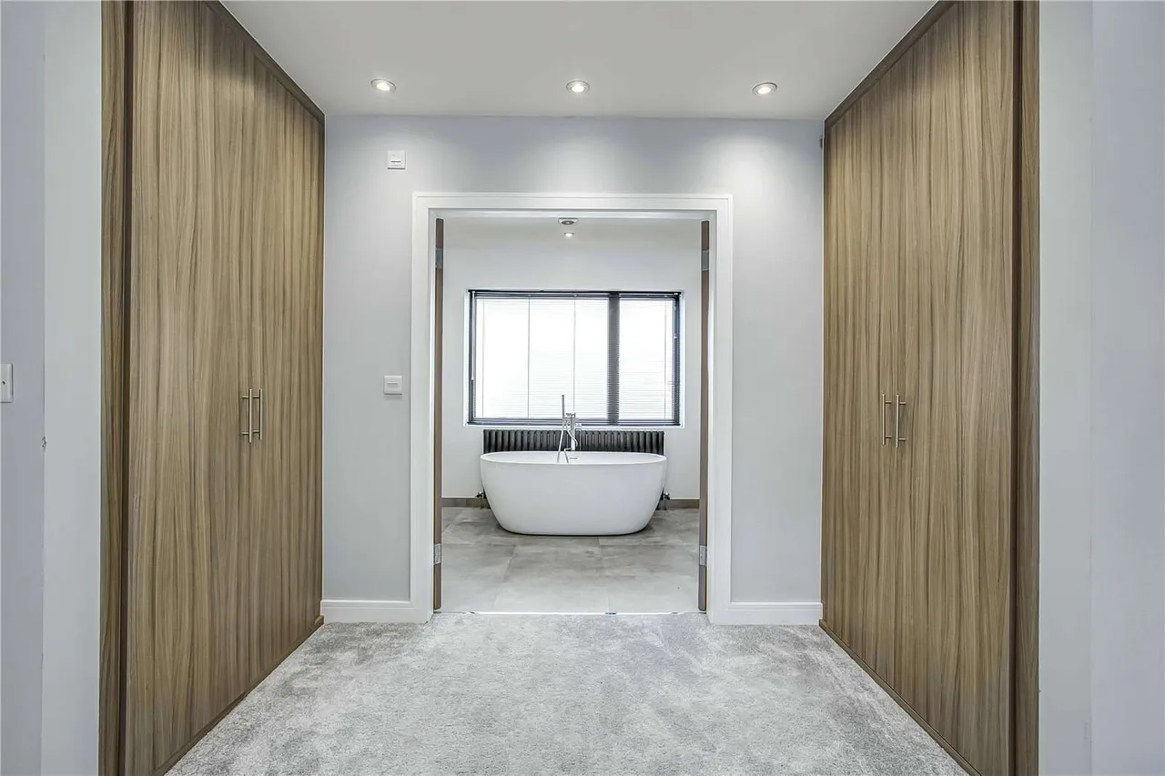 Derwent Avenue, London, SW15 3RA, photo 11