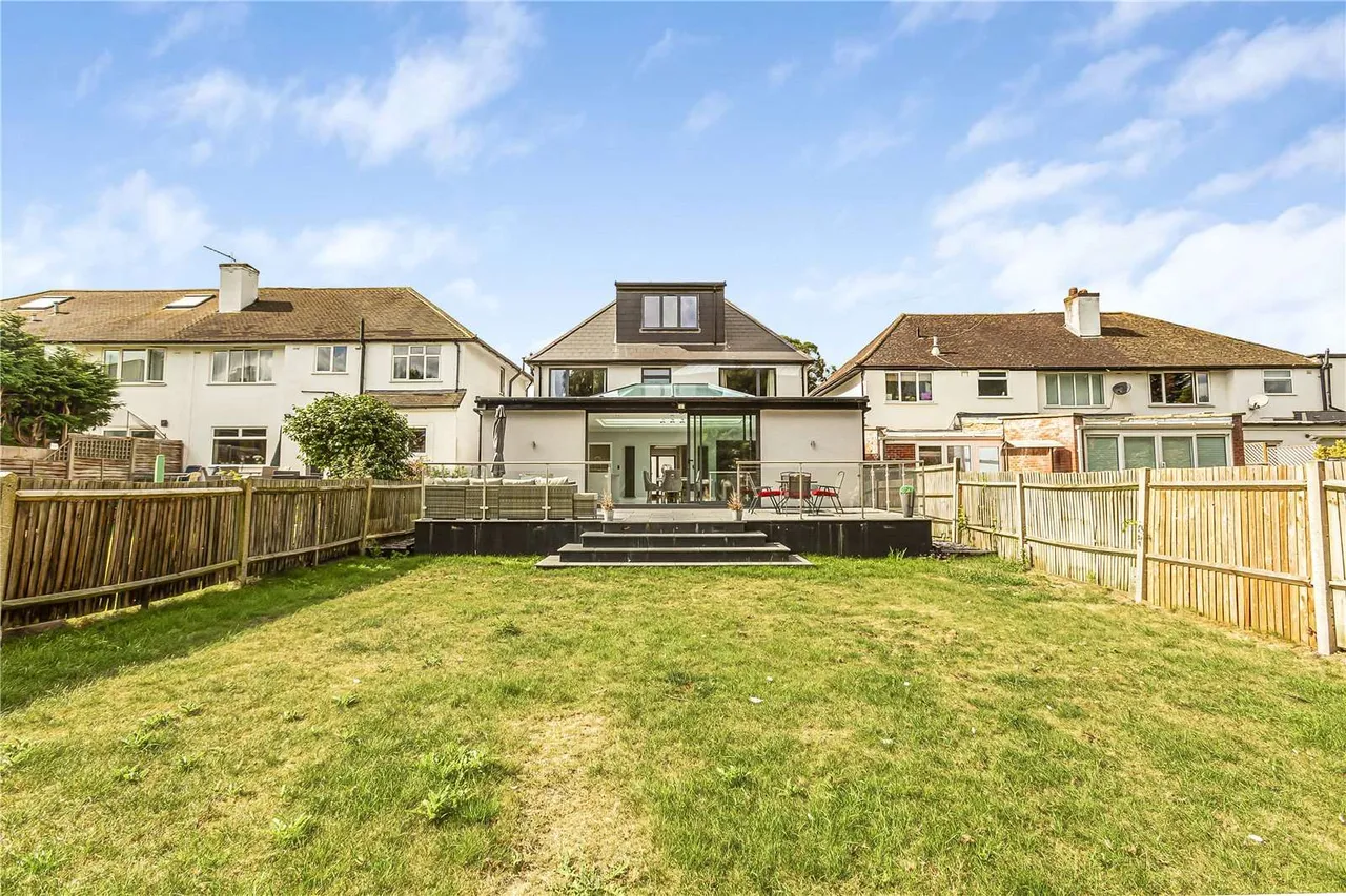 Derwent Avenue, London, SW15 3RA, photo 12