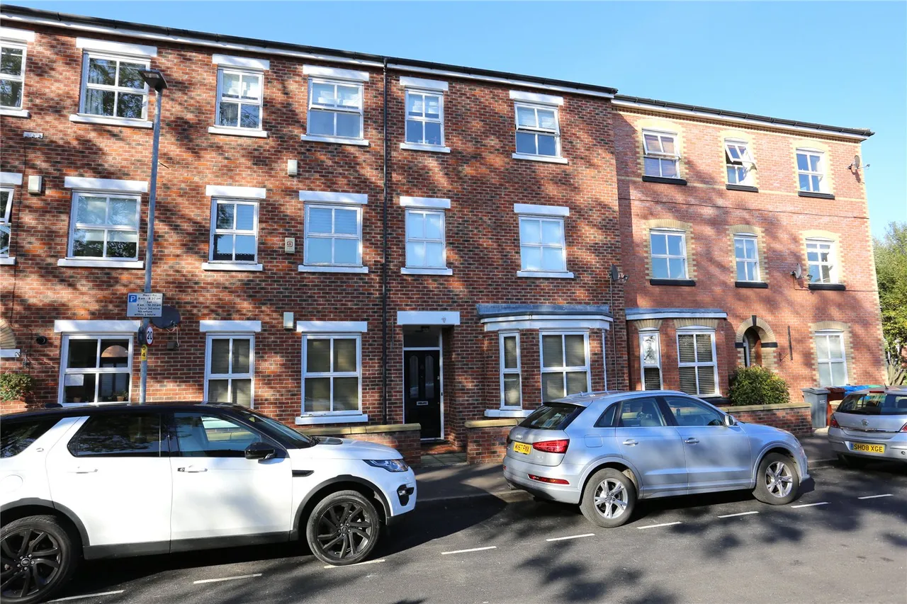 1 bed flat for sale, Didsbury, Manchester, M20