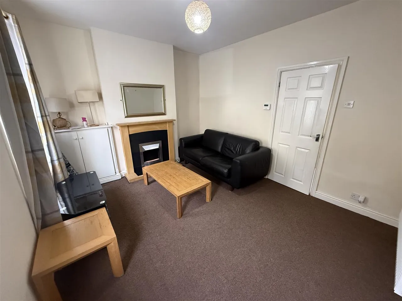 Victoria Crescent, Burton upon Trent, DE14, photo 5