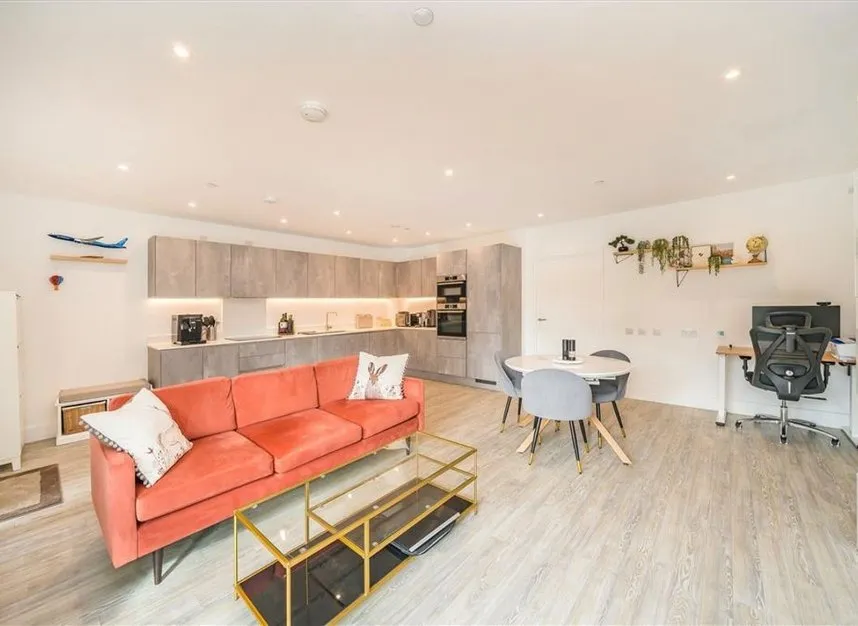 Valley Road, New Cross, SE14, photo 2
