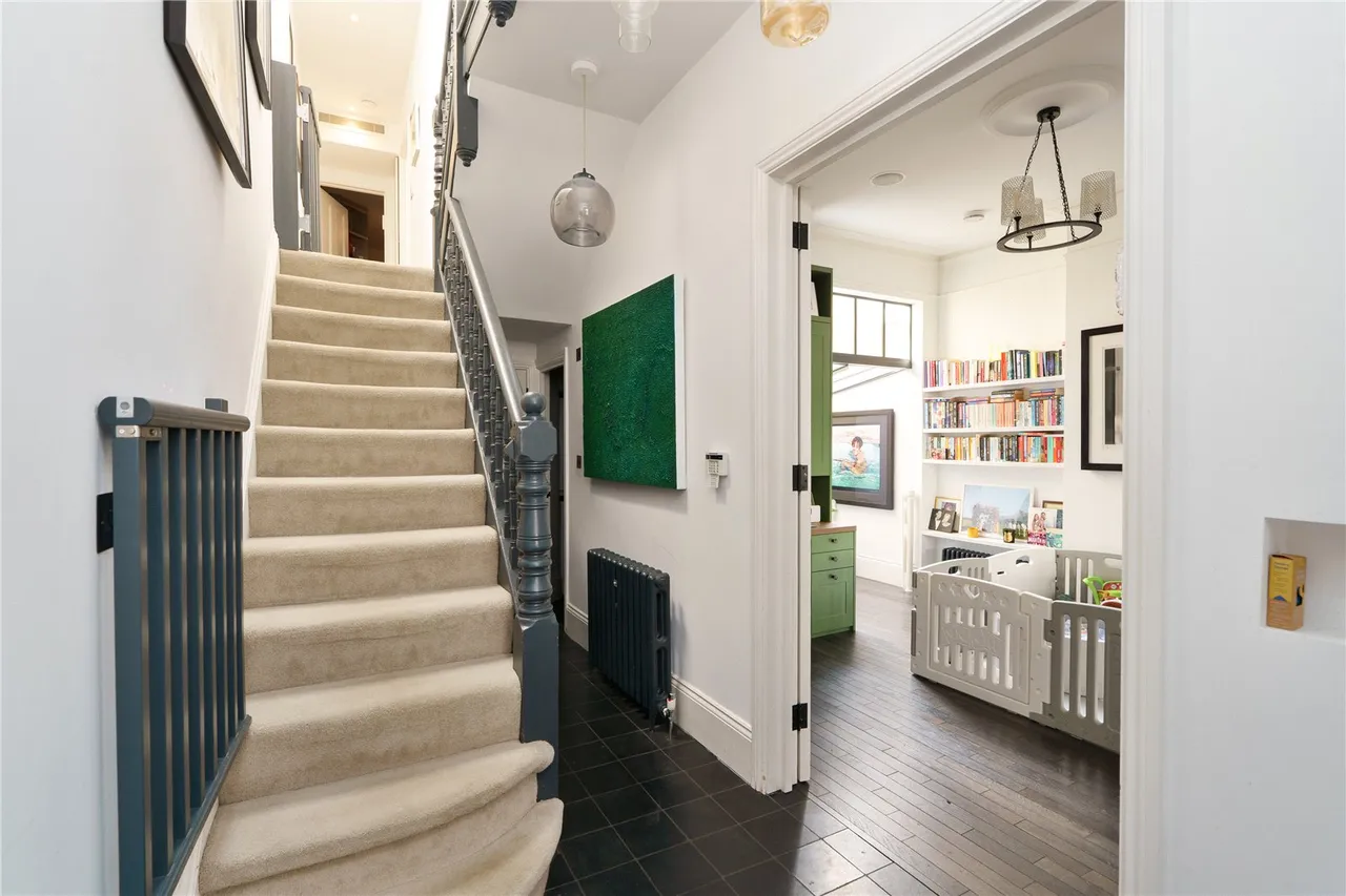 Kempe Road, Queens Park, London, NW6 6SP, photo 10