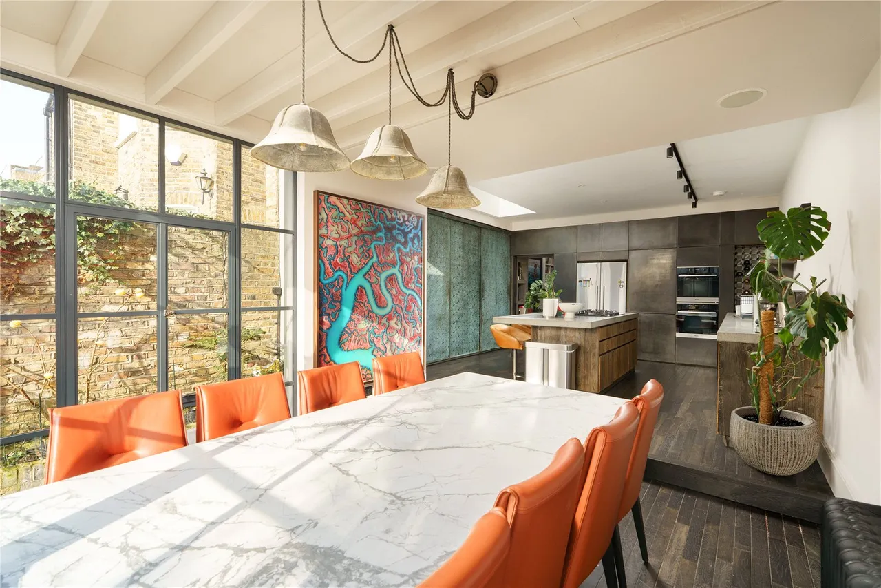 Kempe Road, Queens Park, London, NW6 6SP, photo 6