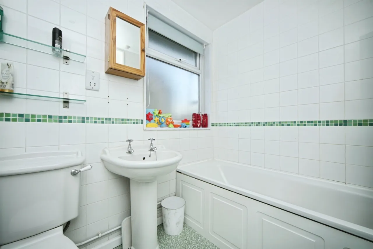 Quantock Road, Taunton, TA2, photo 7