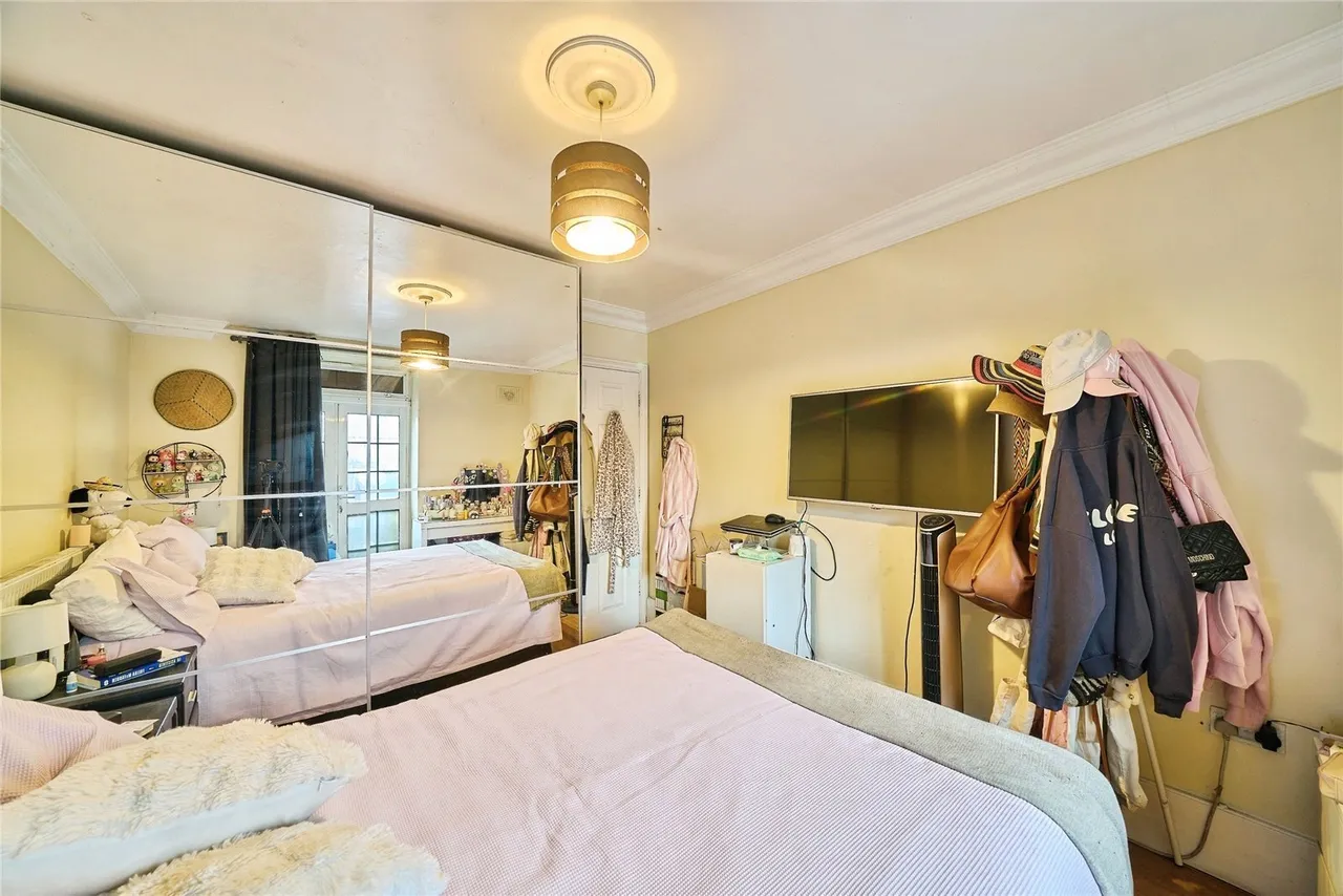 Upton Lane, London, E7, photo 6
