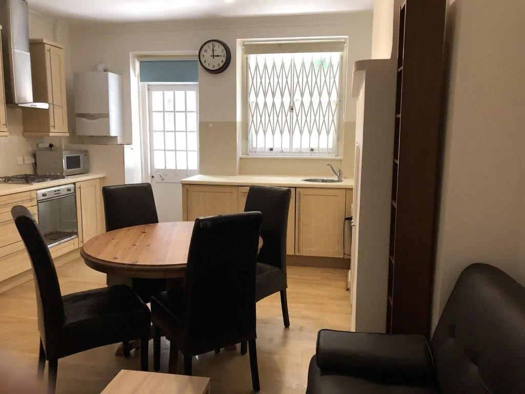 Drayton Gardens, London, SW10, photo 2