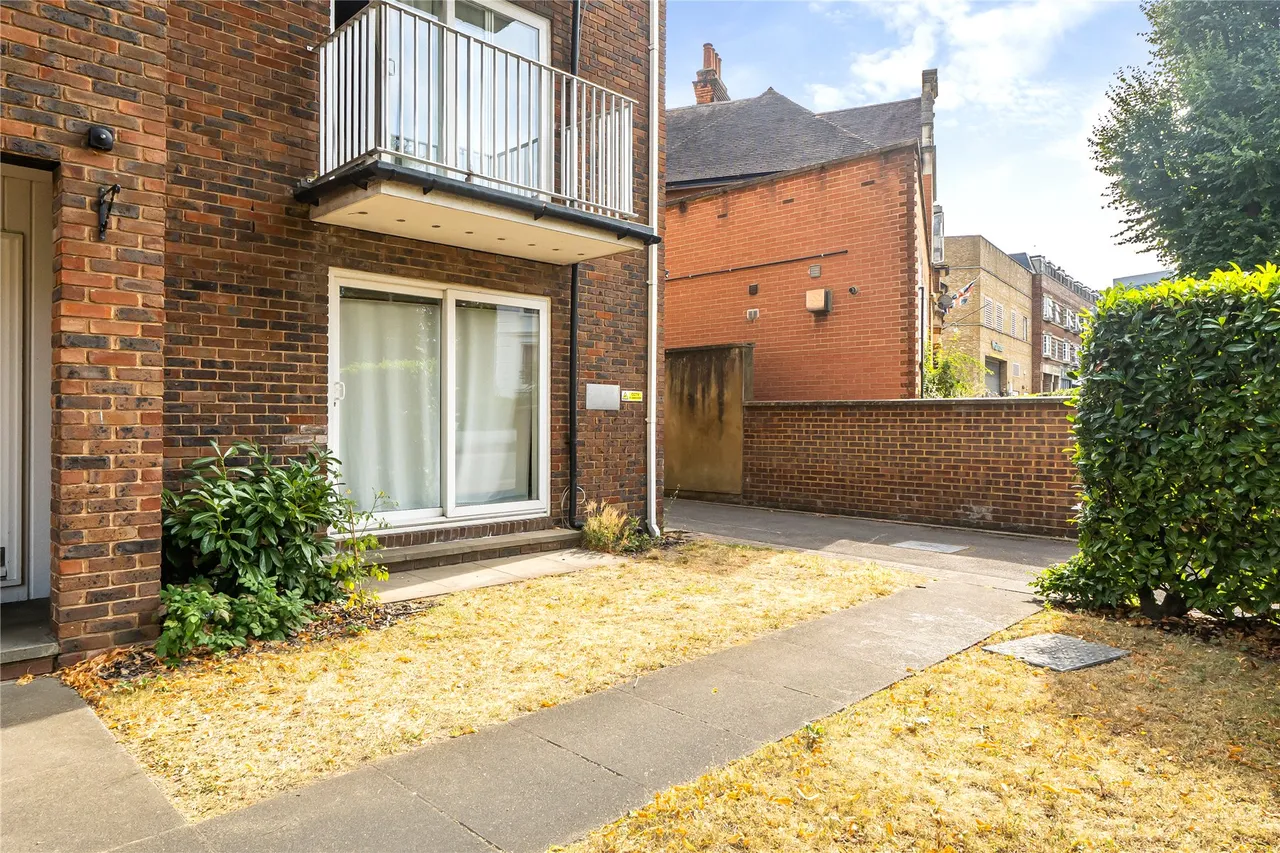 St James Road, Surbiton, KT6, photo 4