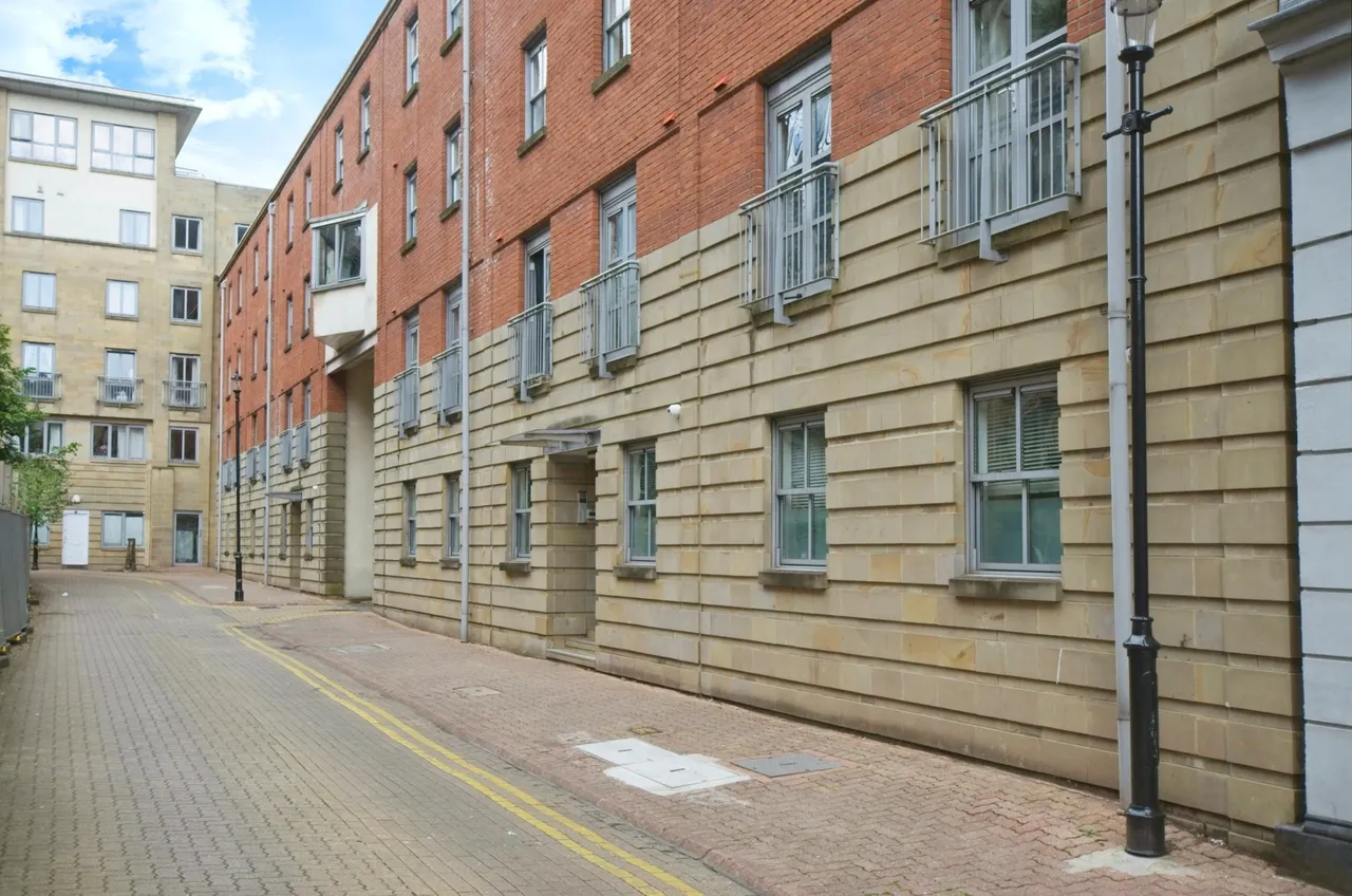 St James Mansions, Mount Stuart Square, CF10, photo 15