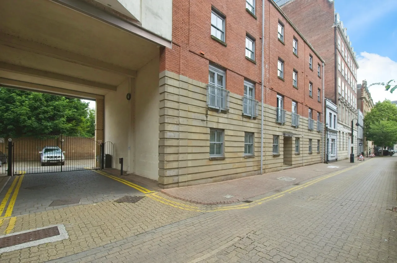 St James Mansions, Mount Stuart Square, CF10, photo 16