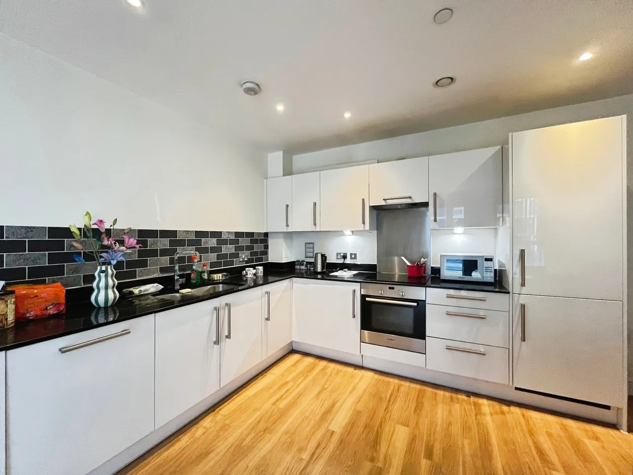 Hatton Road, Wembley, HA0, photo 3