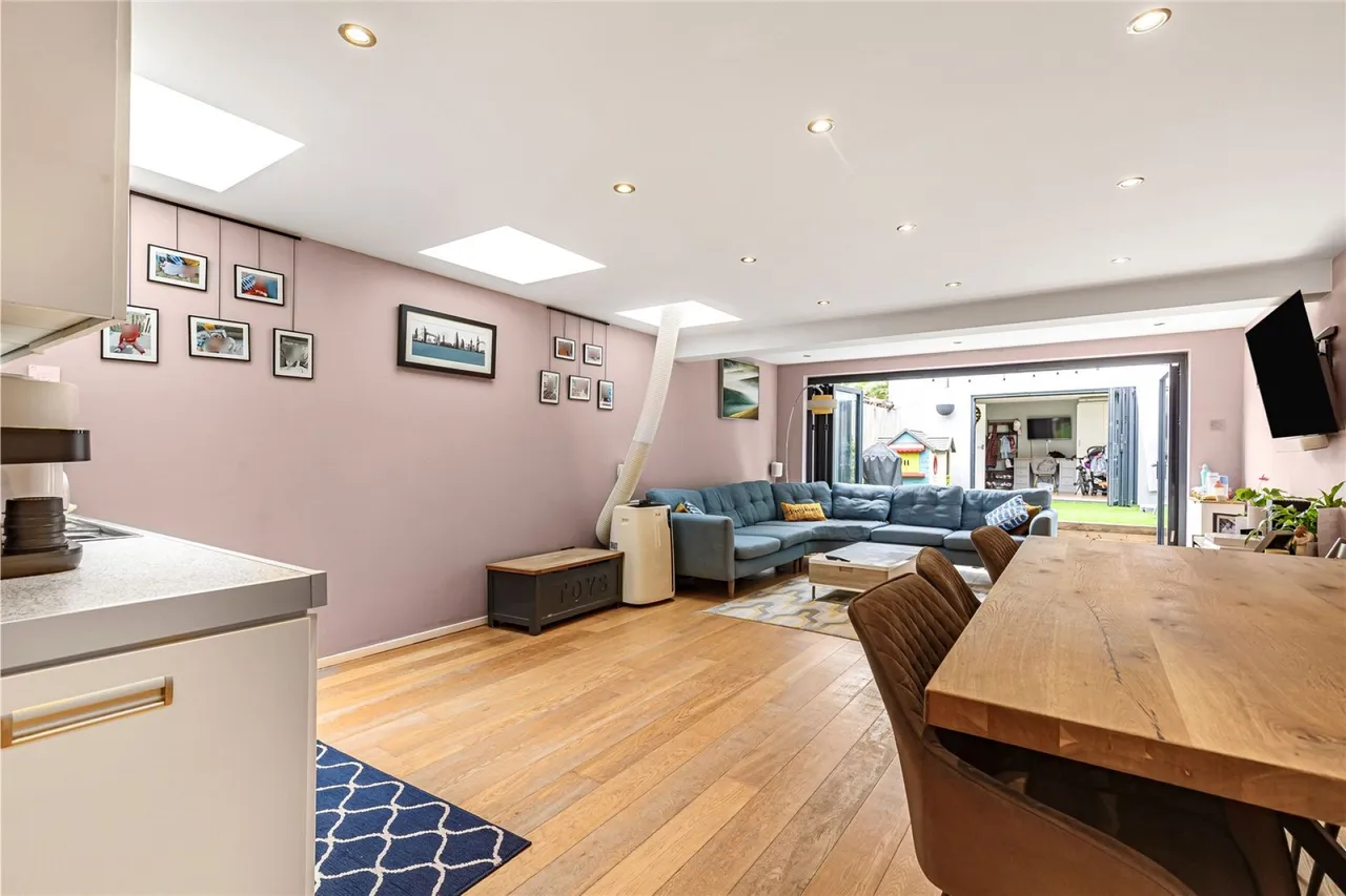 Eardley Road, Furzedown, photo 3