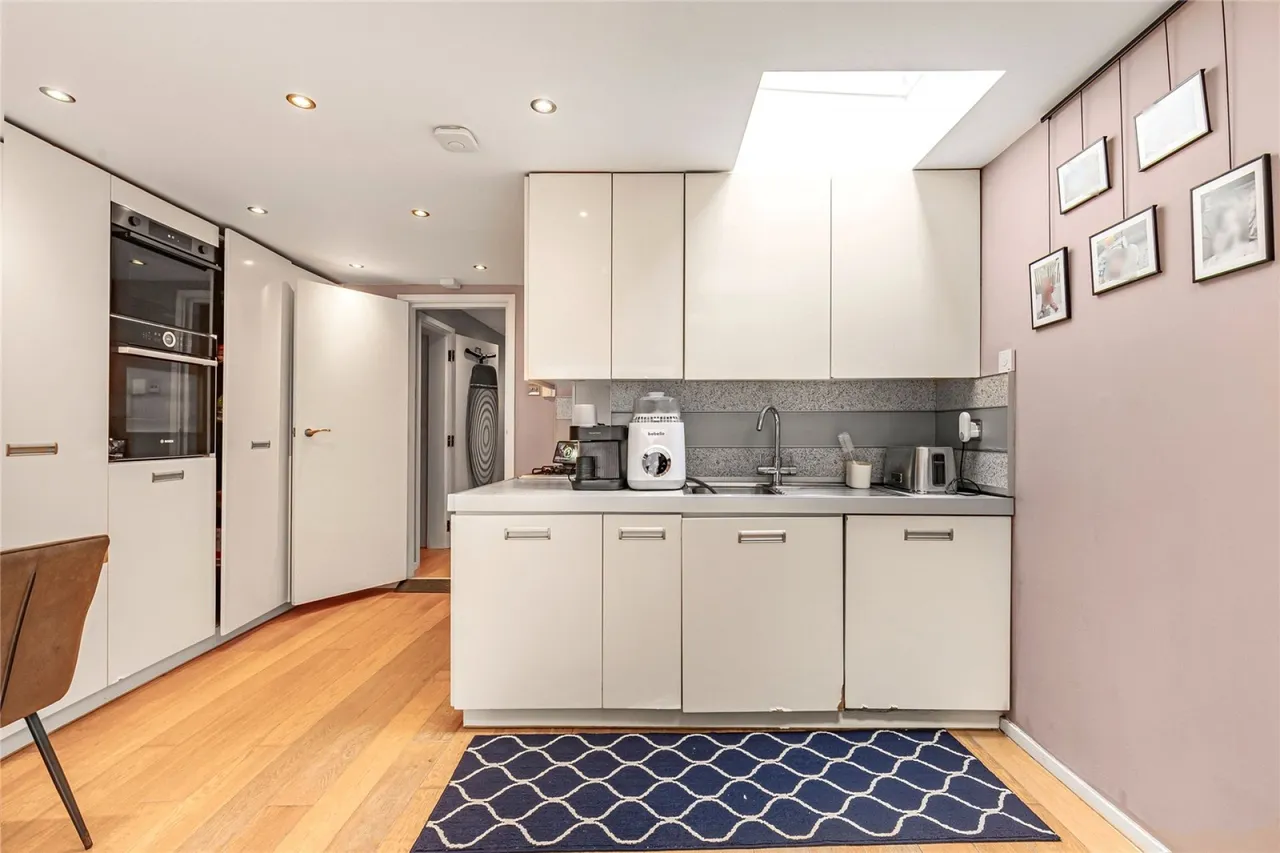 Eardley Road, Furzedown, photo 12