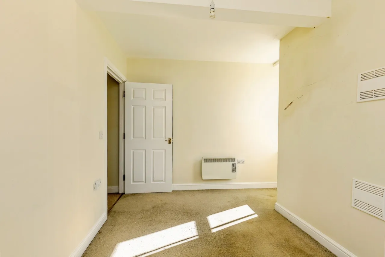 High Street, Shirehampton, BS11, photo 7