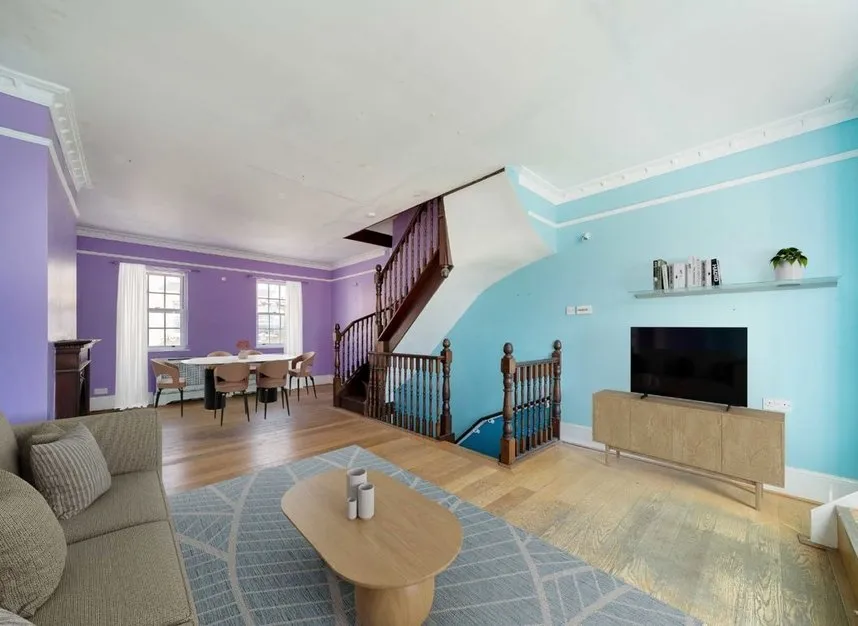 Falkland Road, Kentish Town, NW5, photo 3