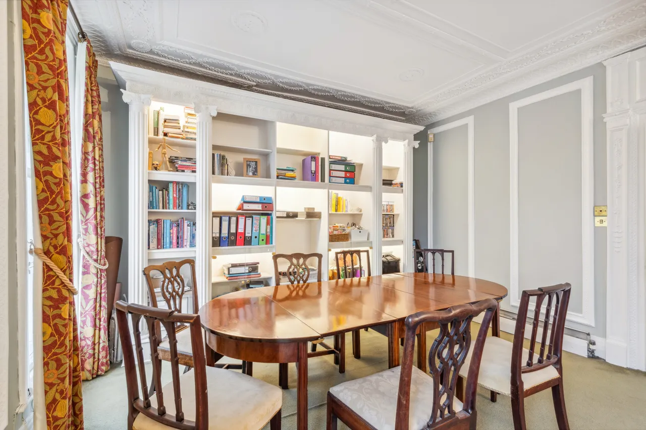 Gloucester Crescent, Camden, NW1, photo 6
