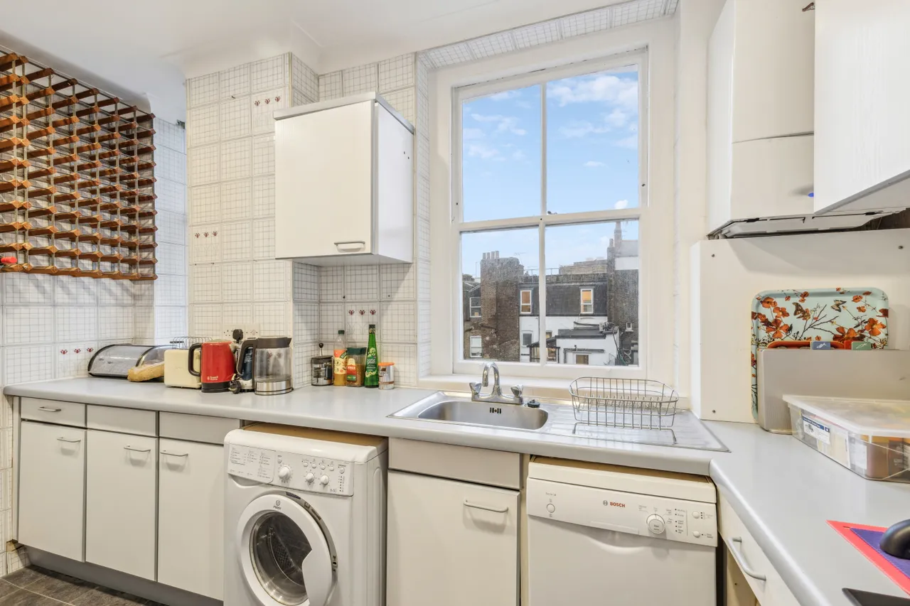 Gloucester Crescent, Camden, NW1, photo 7
