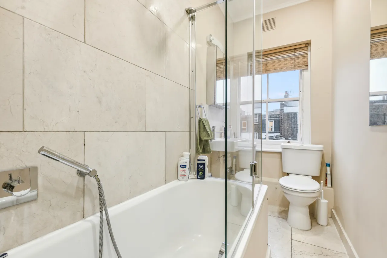Gloucester Crescent, Camden, NW1, photo 12