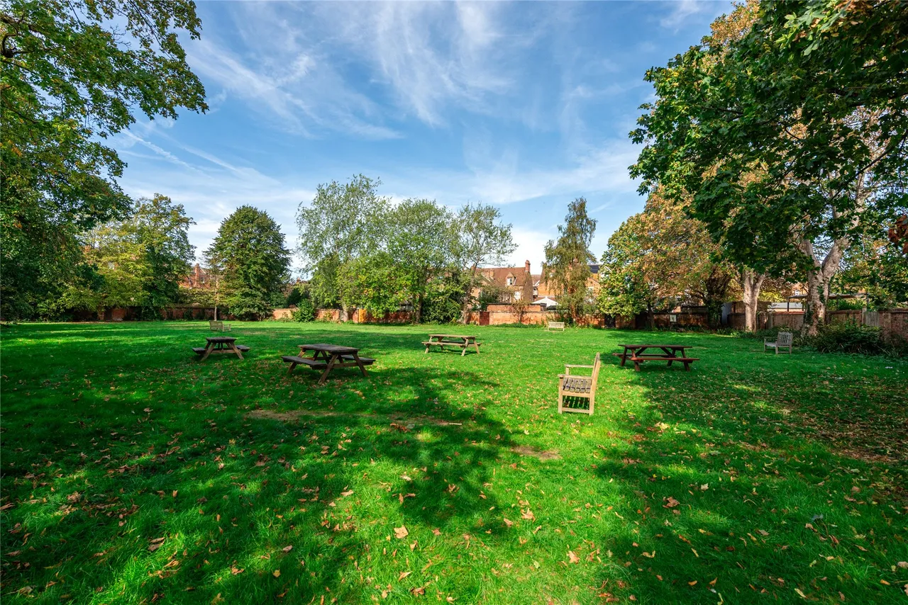 The Embankment, Bedford, MK40, photo 12