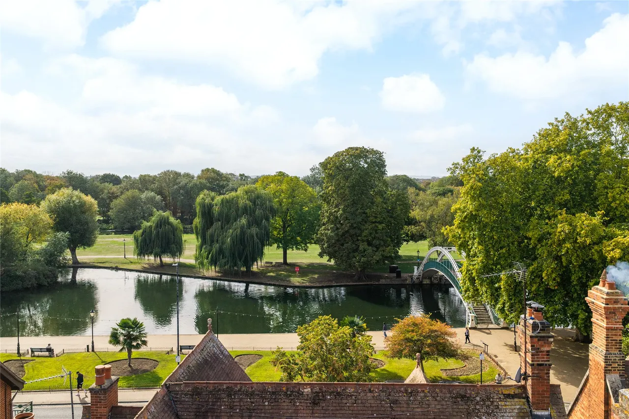 The Embankment, Bedford, MK40, photo 13