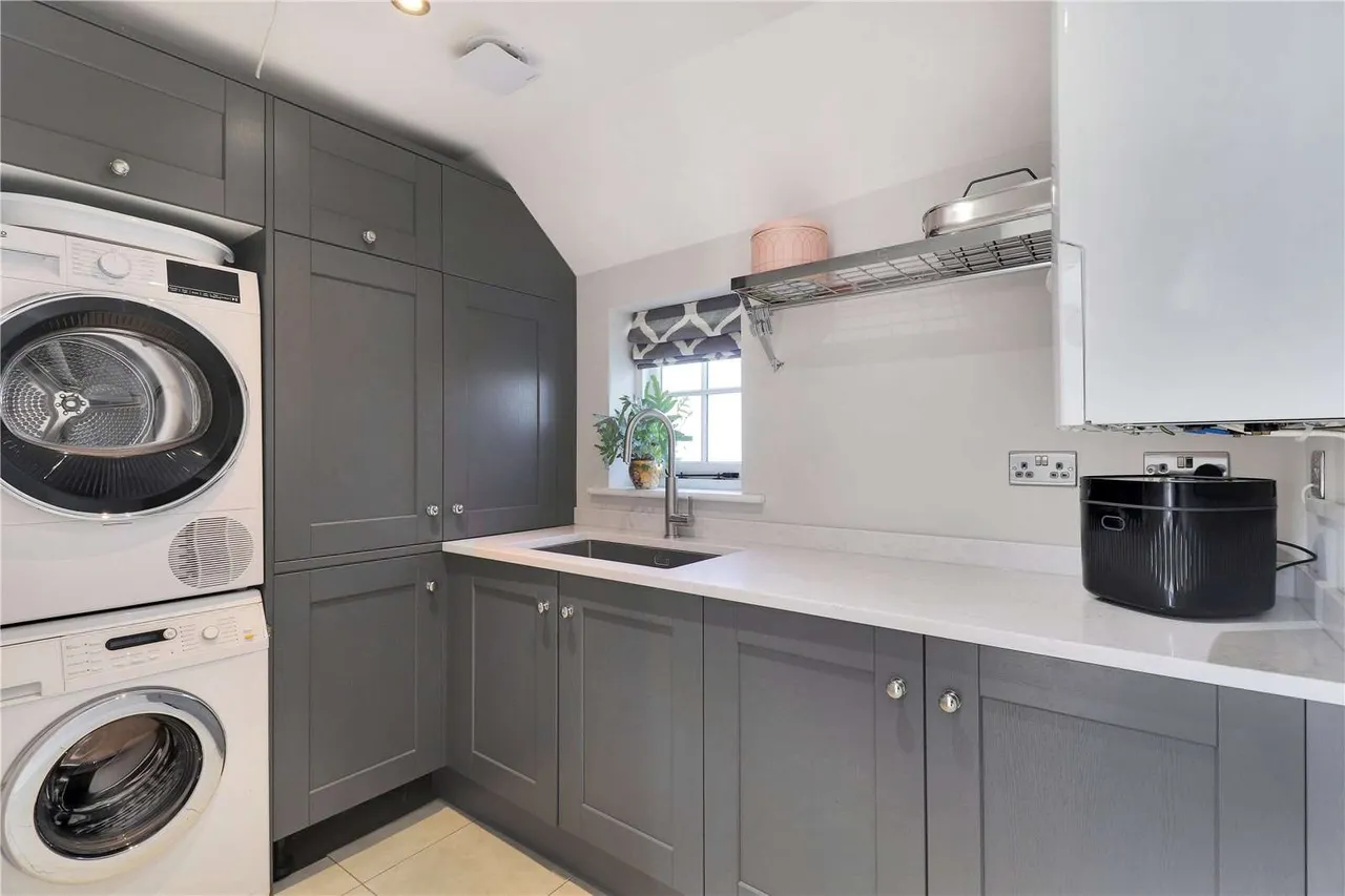 Conghurst Lane, Hawkhurst, Cranbrook, Kent, TN18 5EA, photo 9