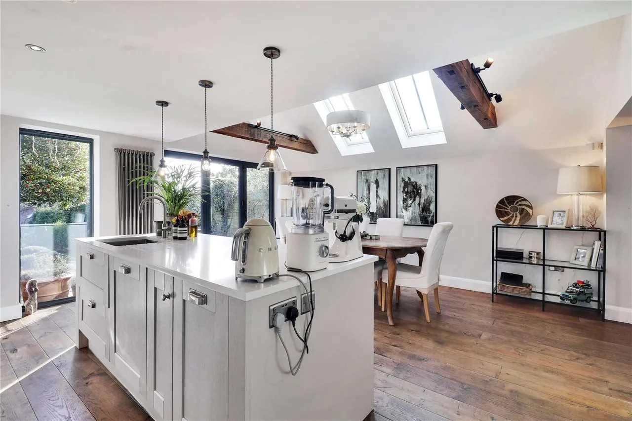 Conghurst Lane, Hawkhurst, Cranbrook, Kent, TN18 5EA, photo 6