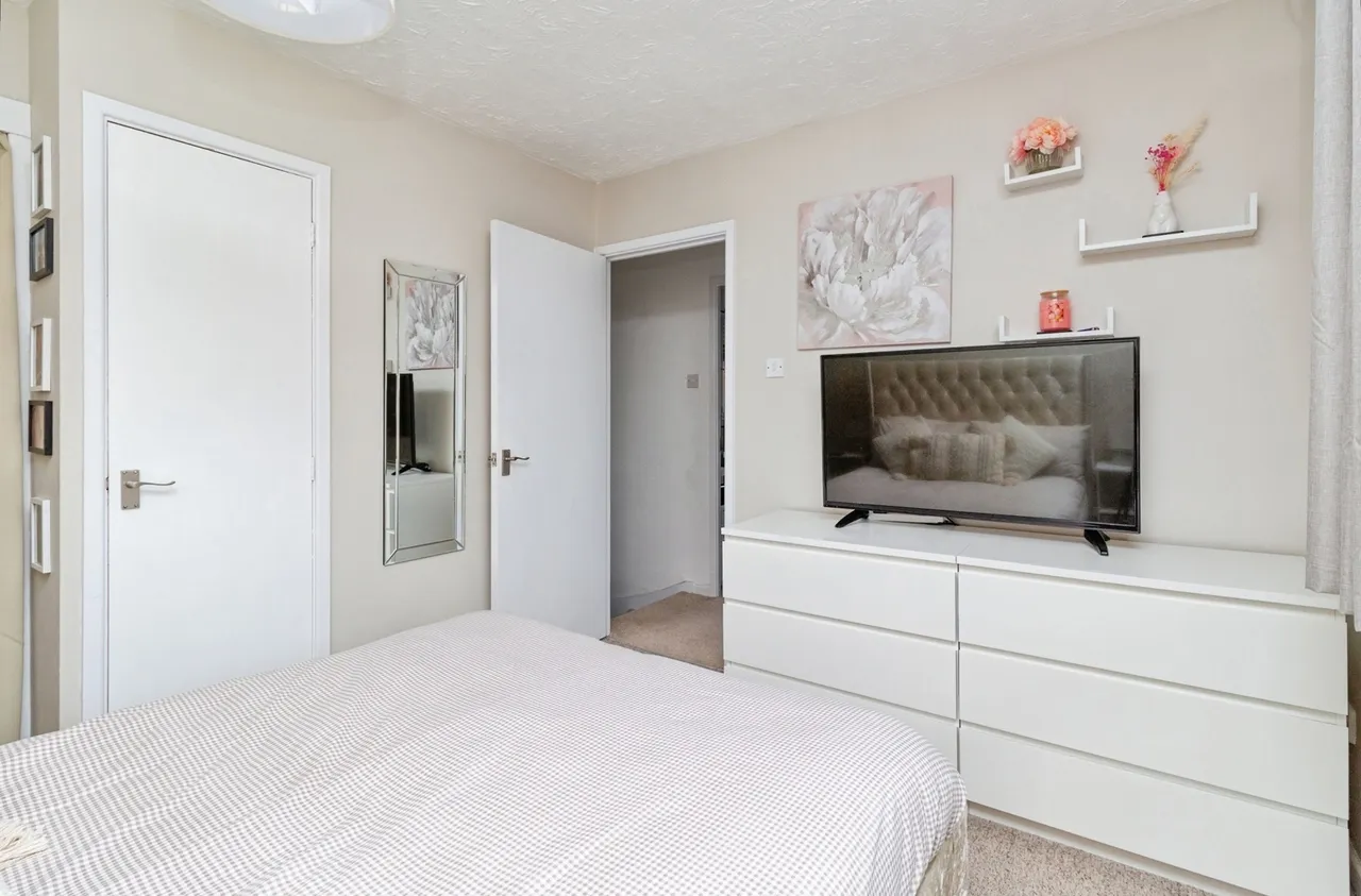 Cresswell Avenue, NEWCASTLE, Staffordshire, ST5, photo 10
