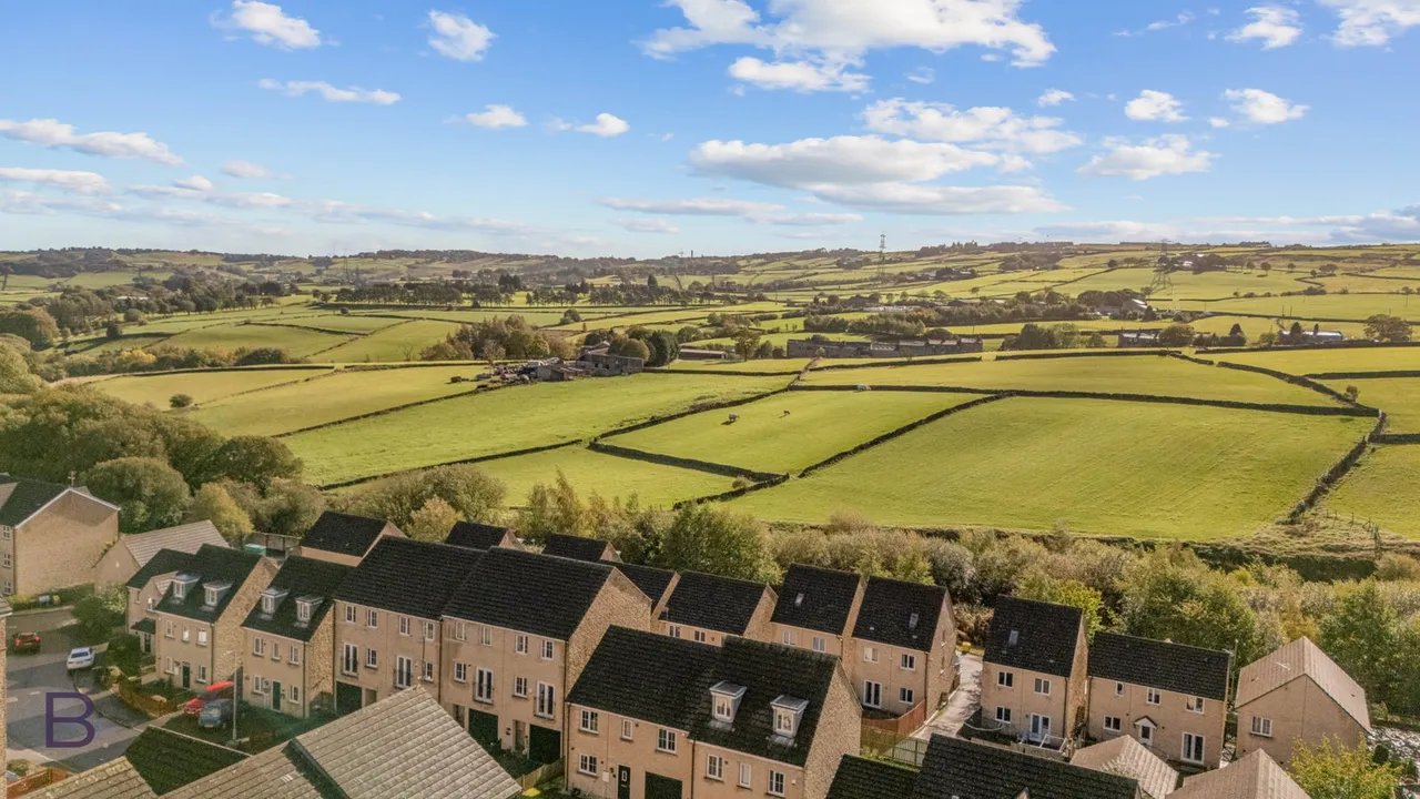 Woodsley Fold, Thornton, BD13, photo 22