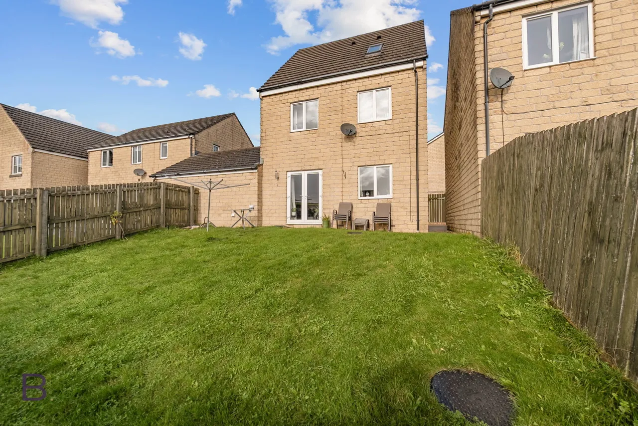 Woodsley Fold, Thornton, BD13, photo 28