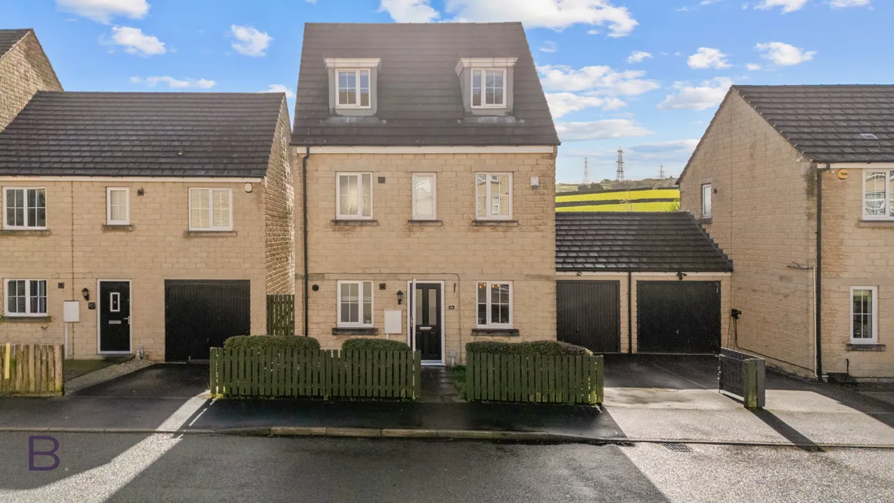 Woodsley Fold, Thornton, BD13, photo 33
