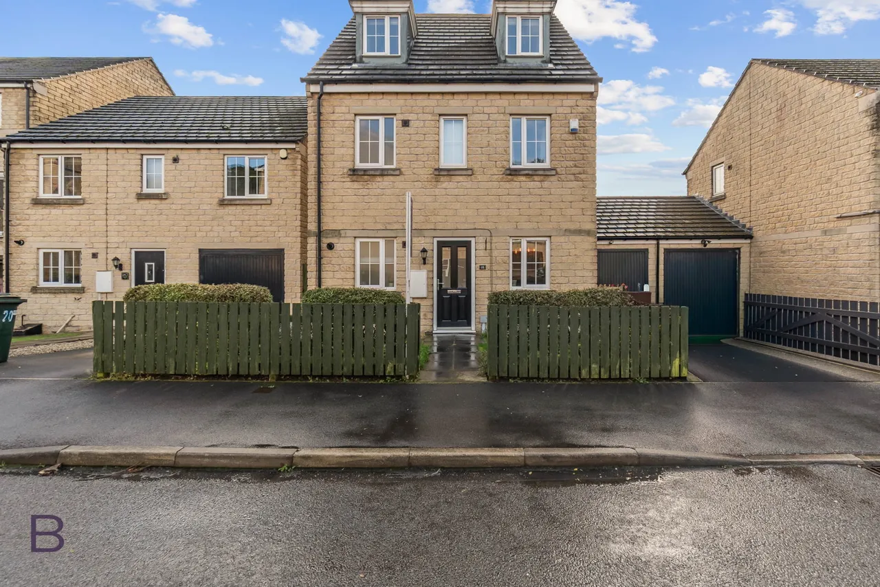 Woodsley Fold, Thornton, BD13, photo 30
