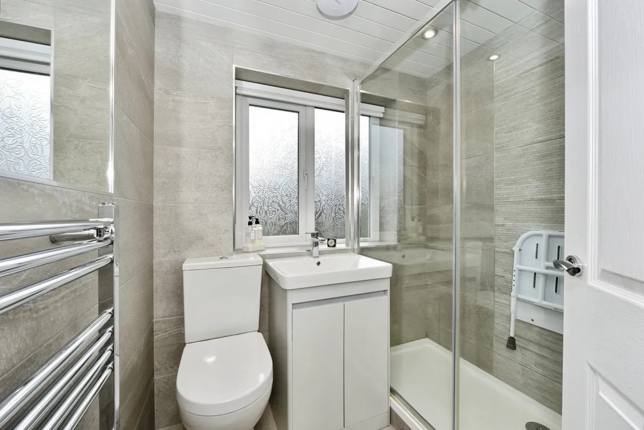 Rivelin Park Drive, Sheffield, South Yorkshire, S6, photo 10