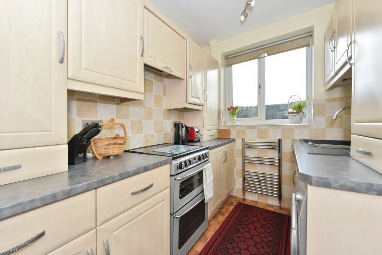 Rivelin Park Drive, Sheffield, South Yorkshire, S6, photo 3