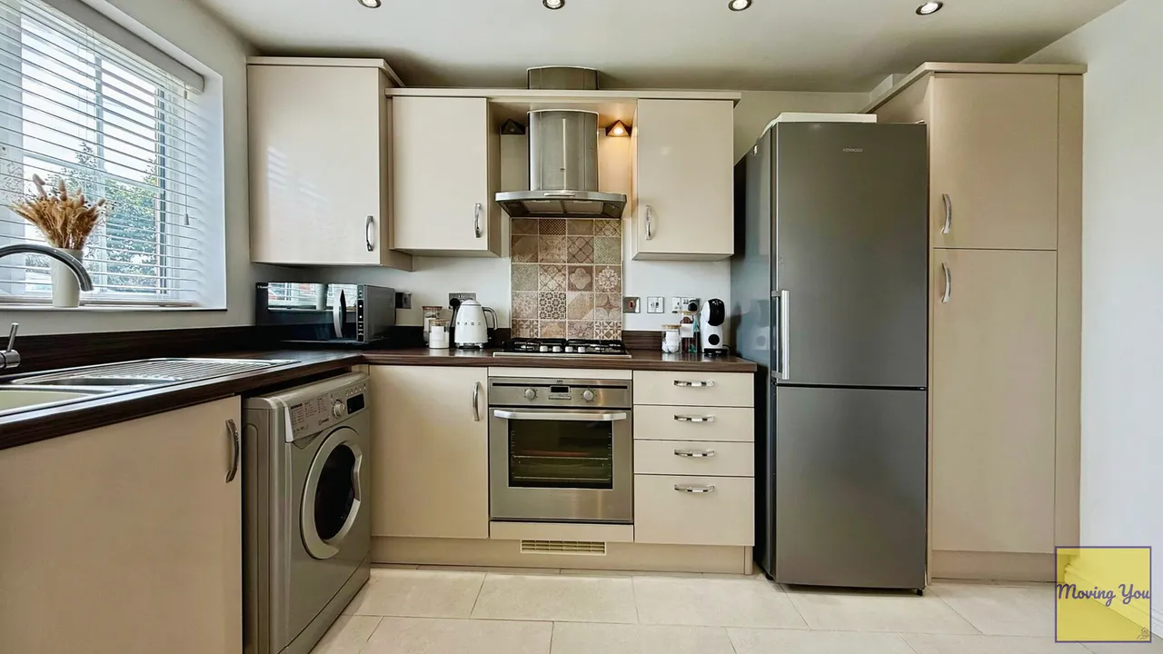 Heol Y Fronfraith Fawr, Broadlands, Bridgend, CF31 5FR, photo 9