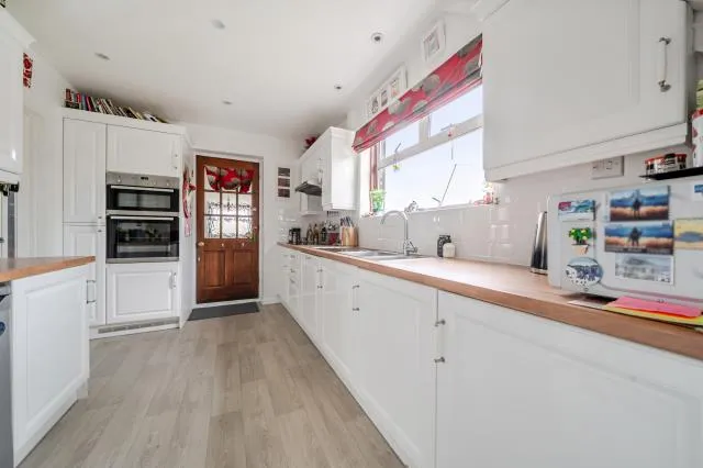 Star Post Road, Camberley, GU15, photo 8