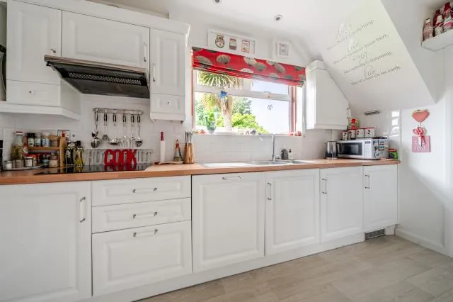 Star Post Road, Camberley, GU15, photo 9