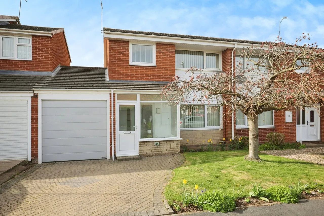 3 bed house for sale — John McGuire Crescent, COVENTRY, West Midlands, CV3