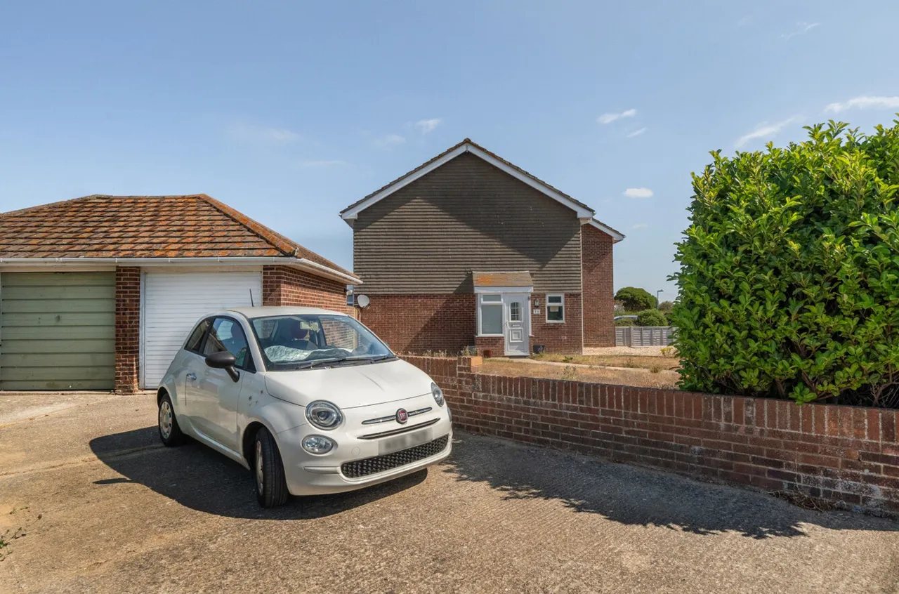 Horsefield Road, Selsey, PO20, photo 20