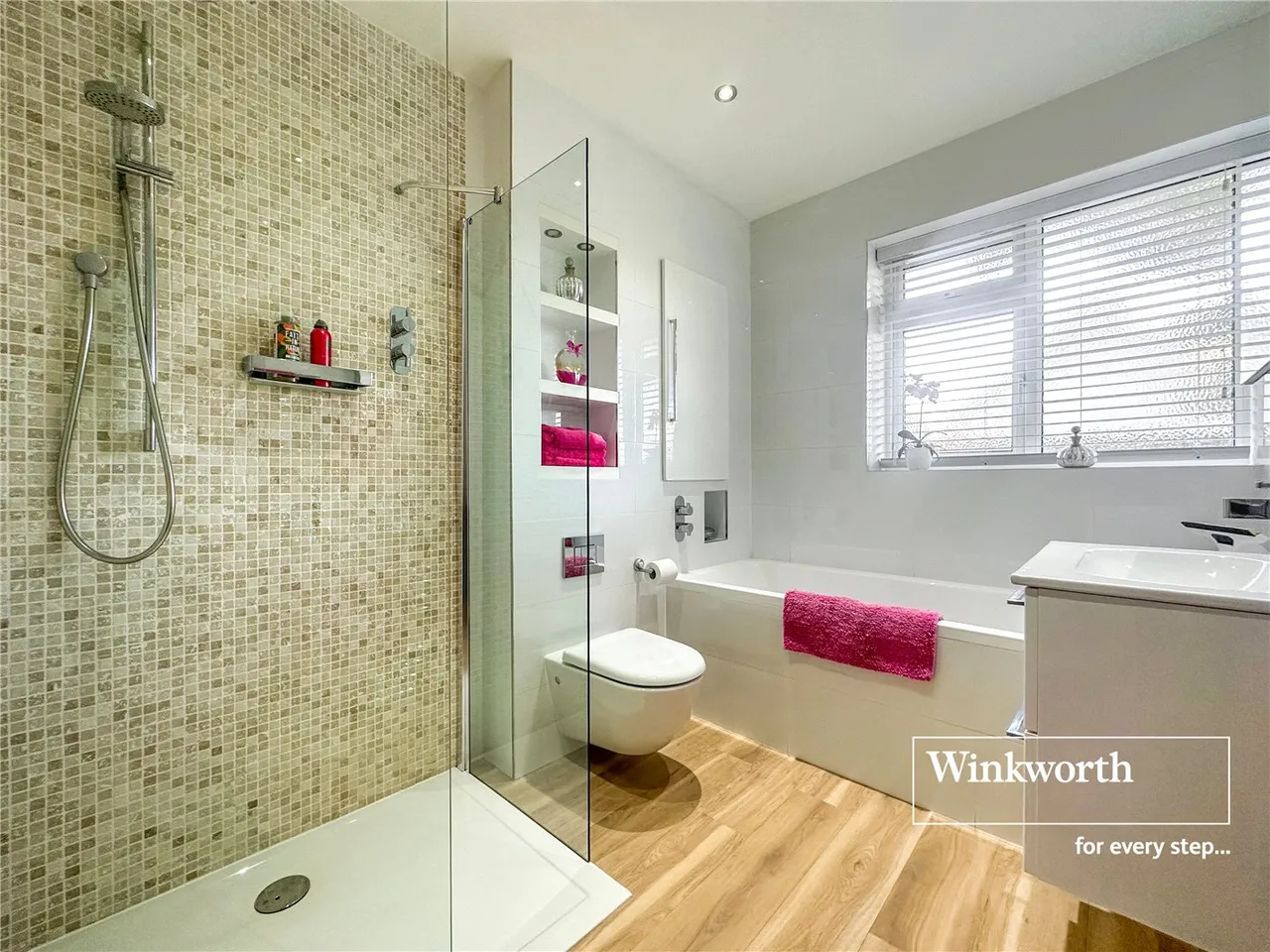 Moorside Road, West Moors, Ferndown, BH22, photo 4