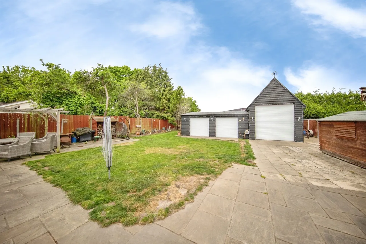 Ipswich Road, Colchester, CO4, photo 18