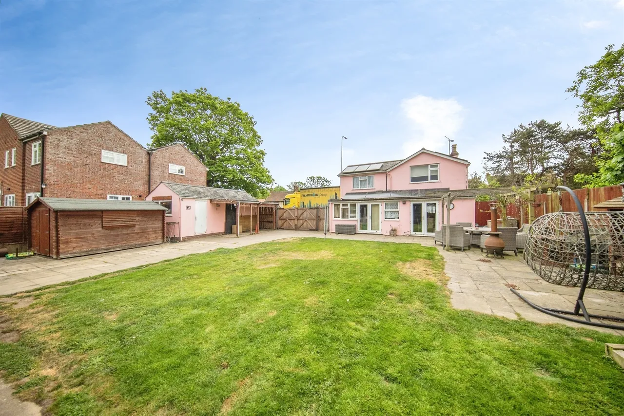 Ipswich Road, Colchester, CO4, photo 15
