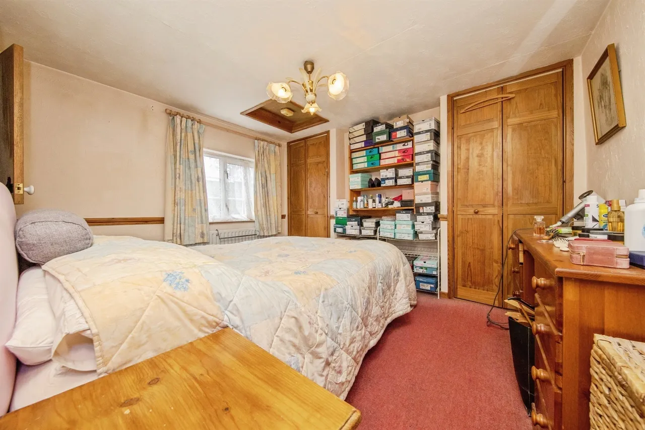 Ipswich Road, Colchester, CO4, photo 13
