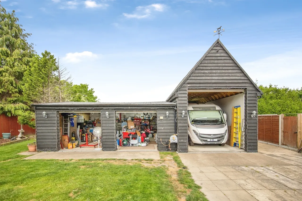 Ipswich Road, Colchester, CO4, photo 19