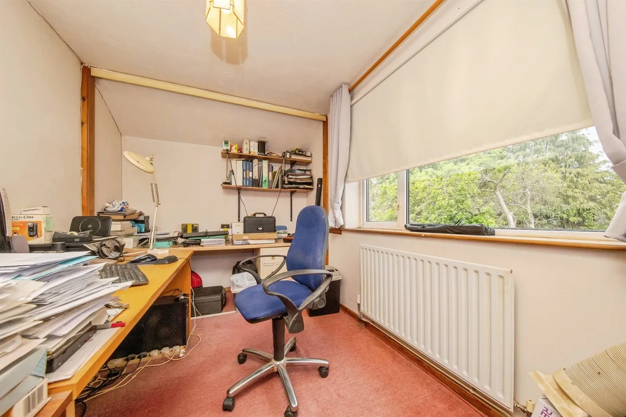 Ipswich Road, Colchester, CO4, photo 14
