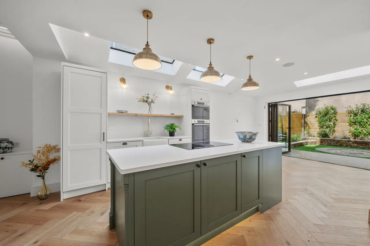 Dundonald Road, London, SW19, photo 15