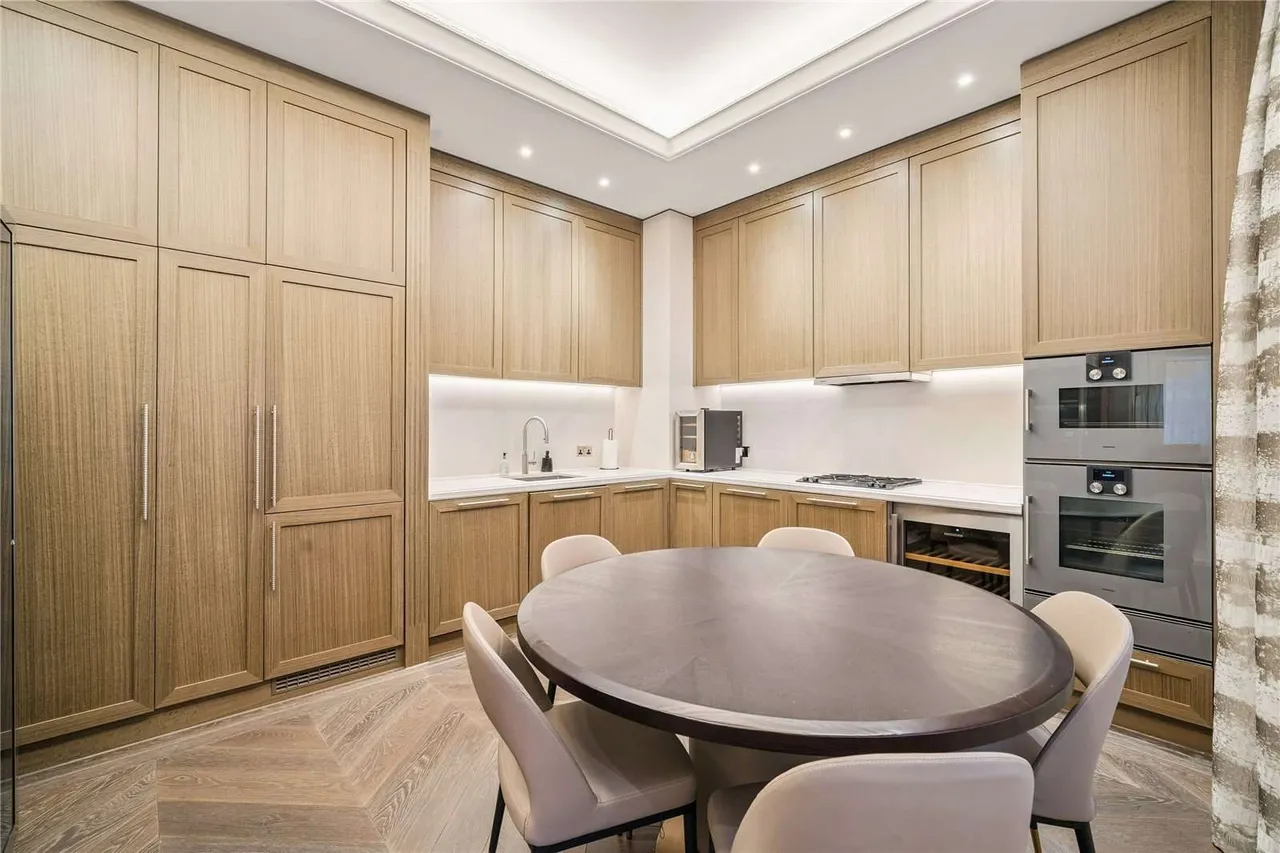 Chesterfield Hill, London, W1J 5BL, photo 4