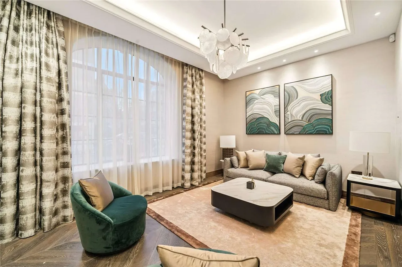 Chesterfield Hill, London, W1J 5BL, photo 2