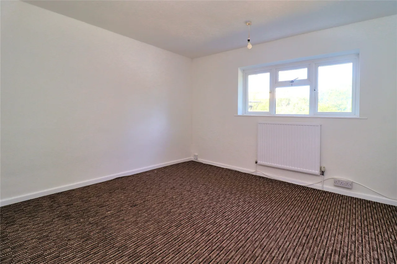 Willow Way, Woking, GU22, photo 5
