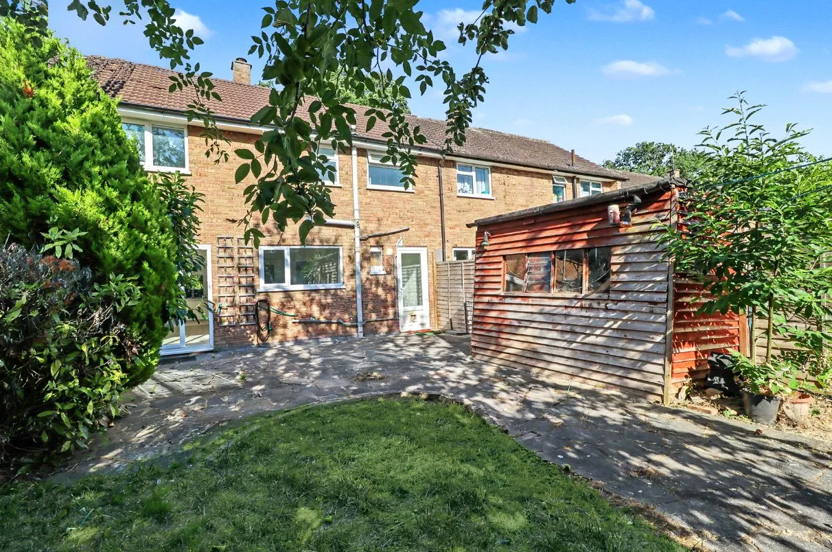 Willow Way, Woking, GU22, photo 10