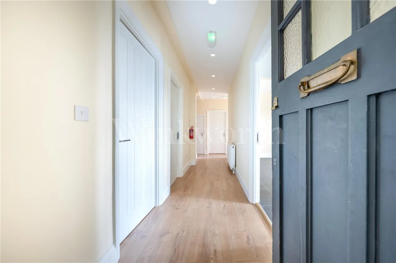 4 bed flat to rent — Vivian Avenue, London, NW4